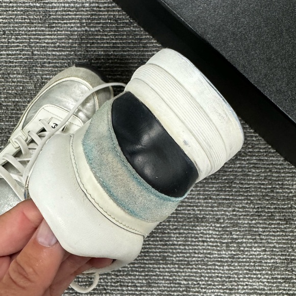 CHANEL CC RUNNING SNEAKERS - Picture 4 of 16